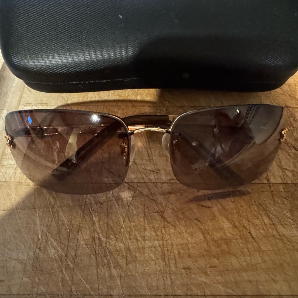 CHANEL Brown Gradient Rimless Sunglasses
